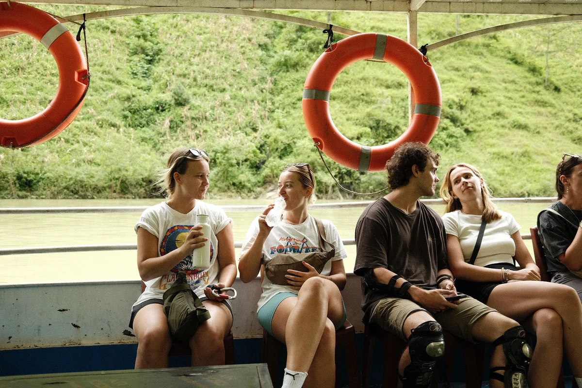 Chilling on the Nho Que boat tour