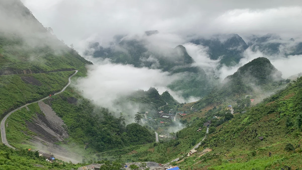 Ha Giang Loop Weather: August to September