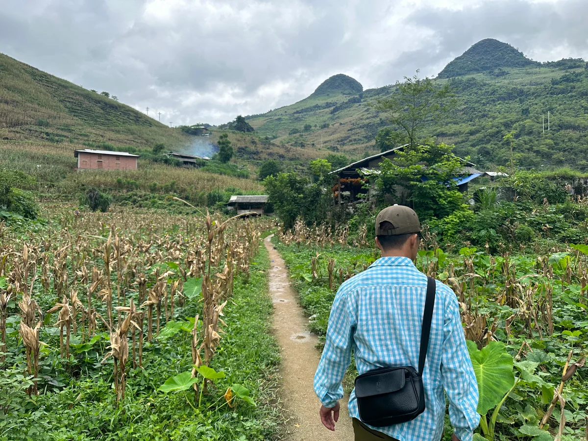 What to Pack for the Ha Giang Loop