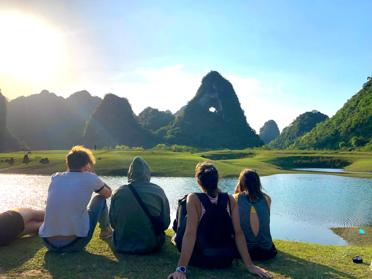 Foreigners enjoying the scenery in Vietnam