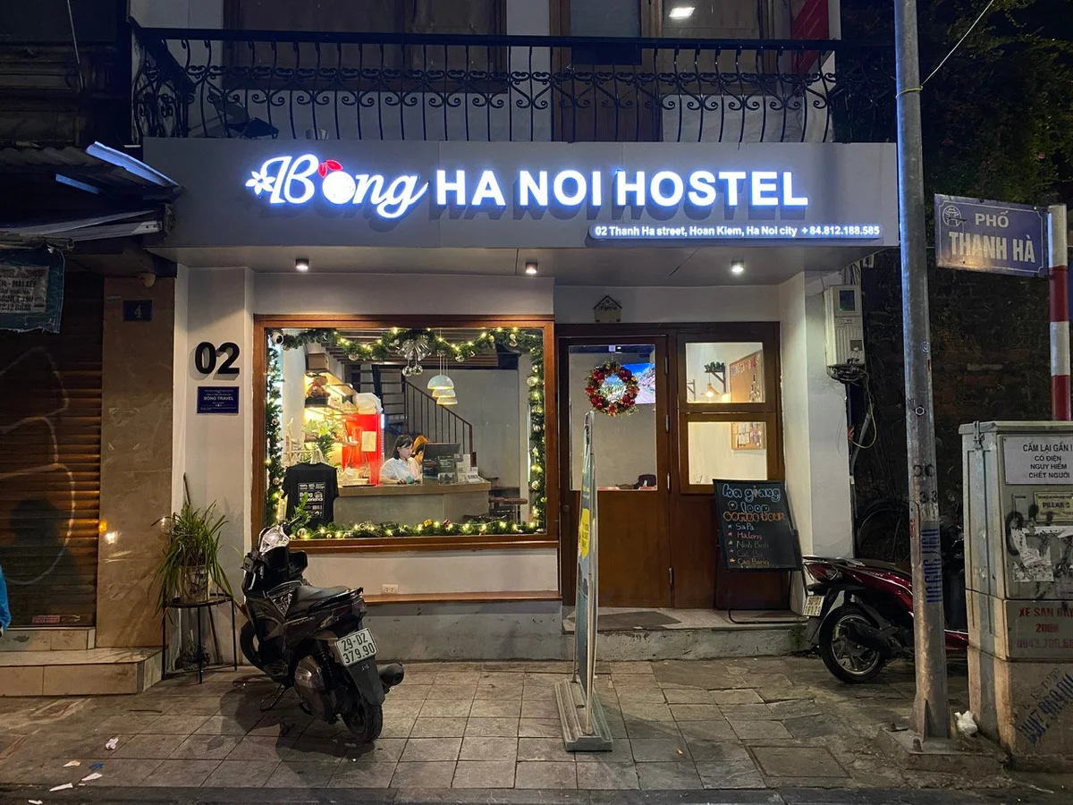 Bong Hanoi Hostel at Christmas
