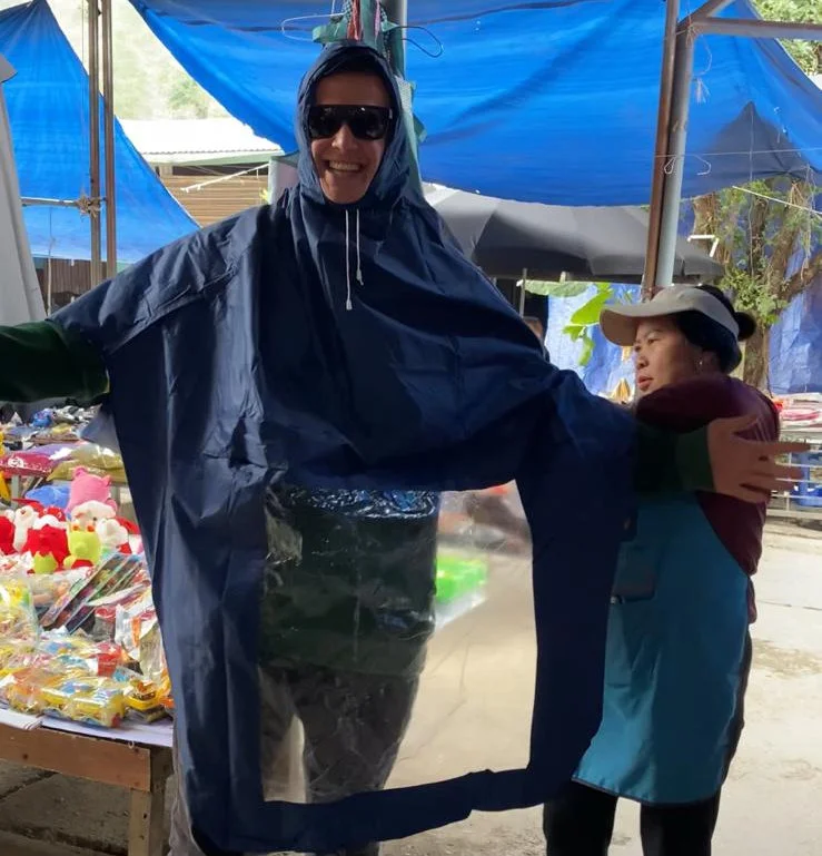 Bartering in Vietnam goes further with a smile