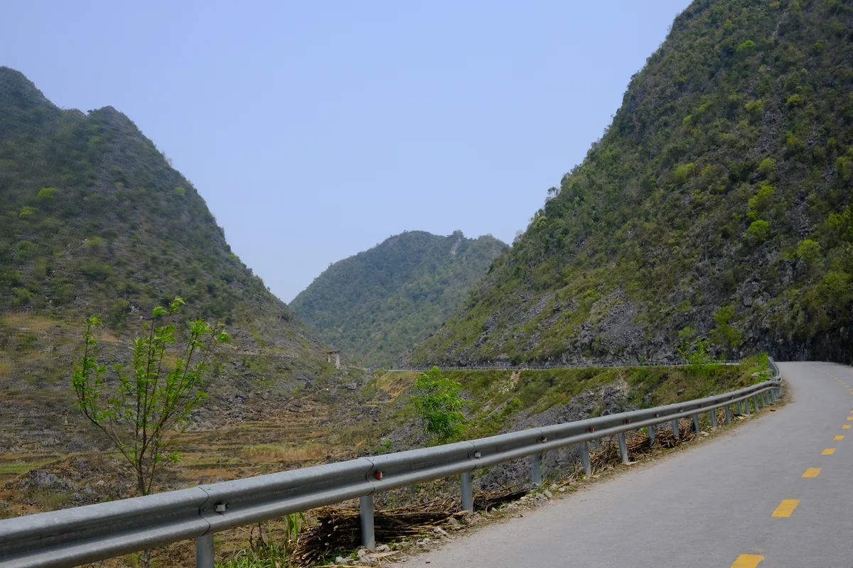 Ha Giang Loop road