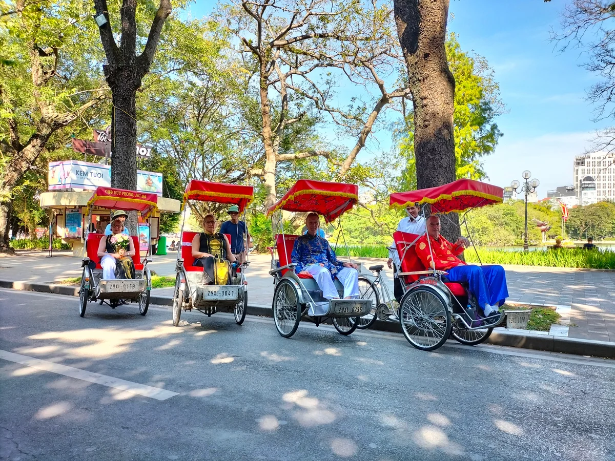 Our Bong Hostel survival guide on the best things to do in Hanoi