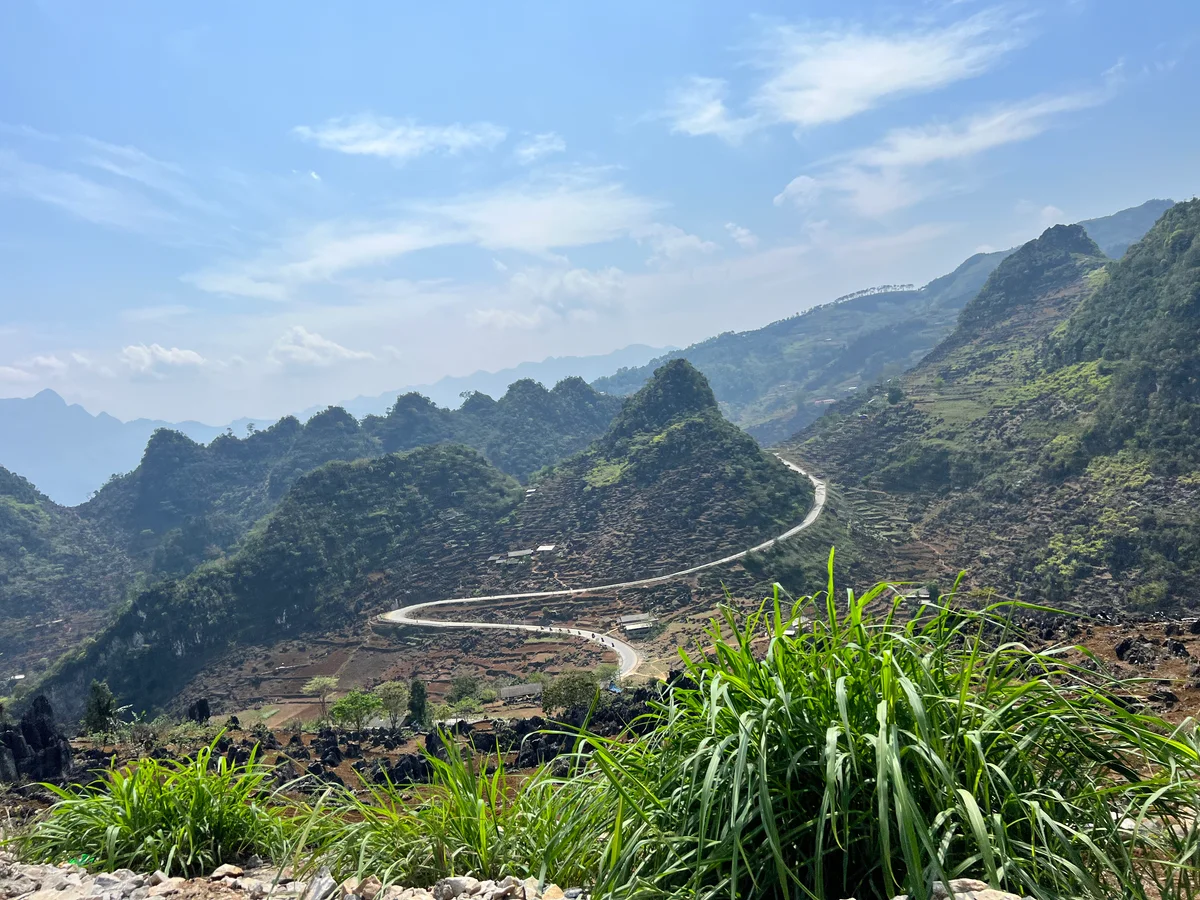 Dangerous roads on the Ha Giang Loop