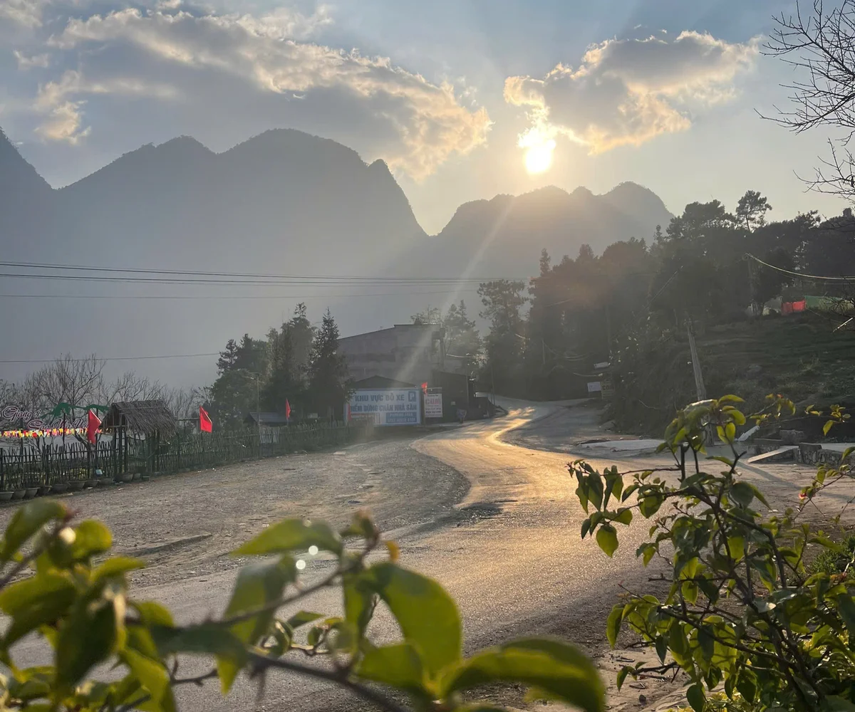 Frosty winter roads in February on the Ha Giang Loop