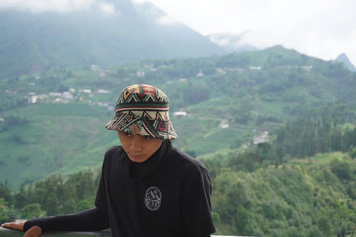 Choose Bong Hostel to see Culture on the Ha Gi