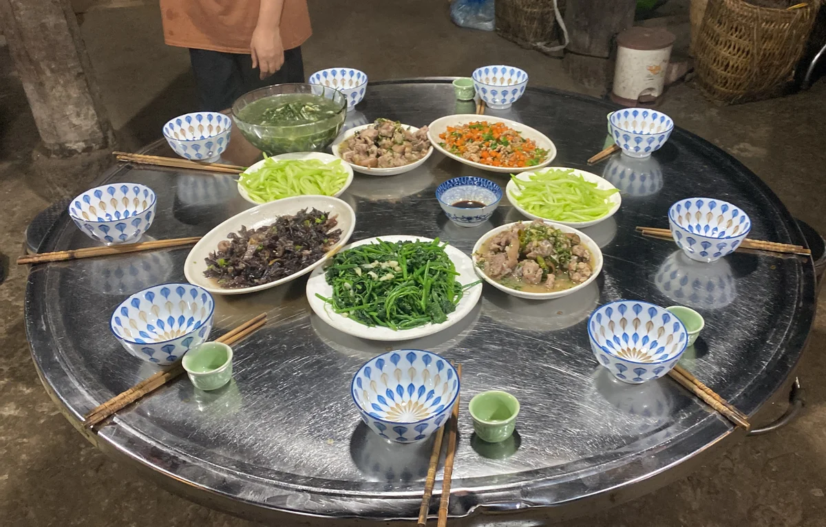 A family style dinner prepared by a Bong Hostel host family