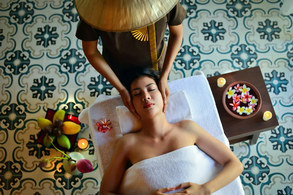 Bird's eye view of woman receiving a massage