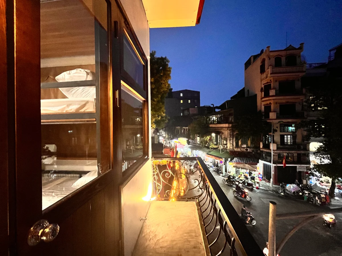 Inside Bong Hostel Hanoi