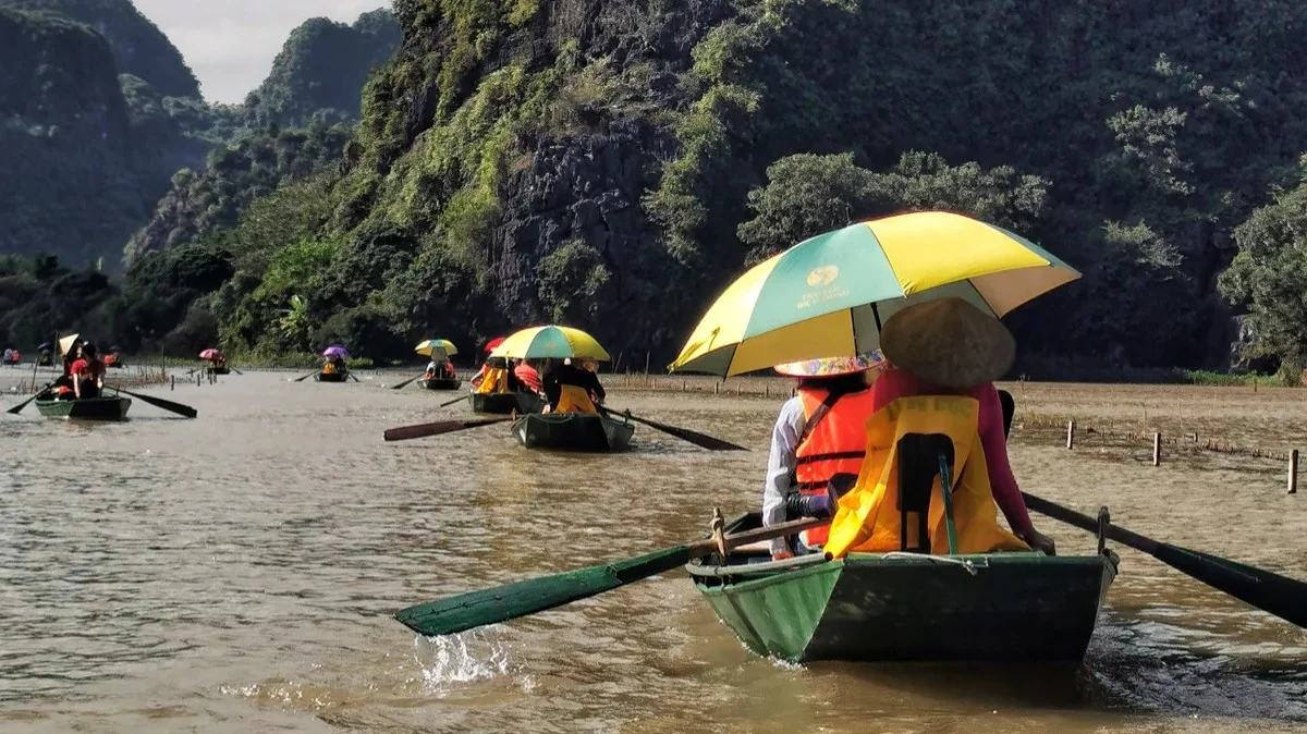 Day 6: Ninh Binh – Bai Dinh – Trang An – Hanoi