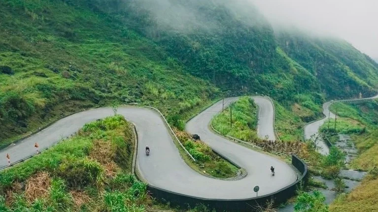 Ha Giang loop & Ninh Binh 6 days/5 nights - Image 1