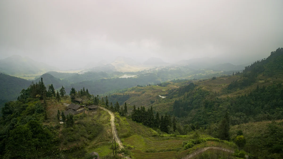 Day 1: Ha Giang - Yen Minh (90km)
