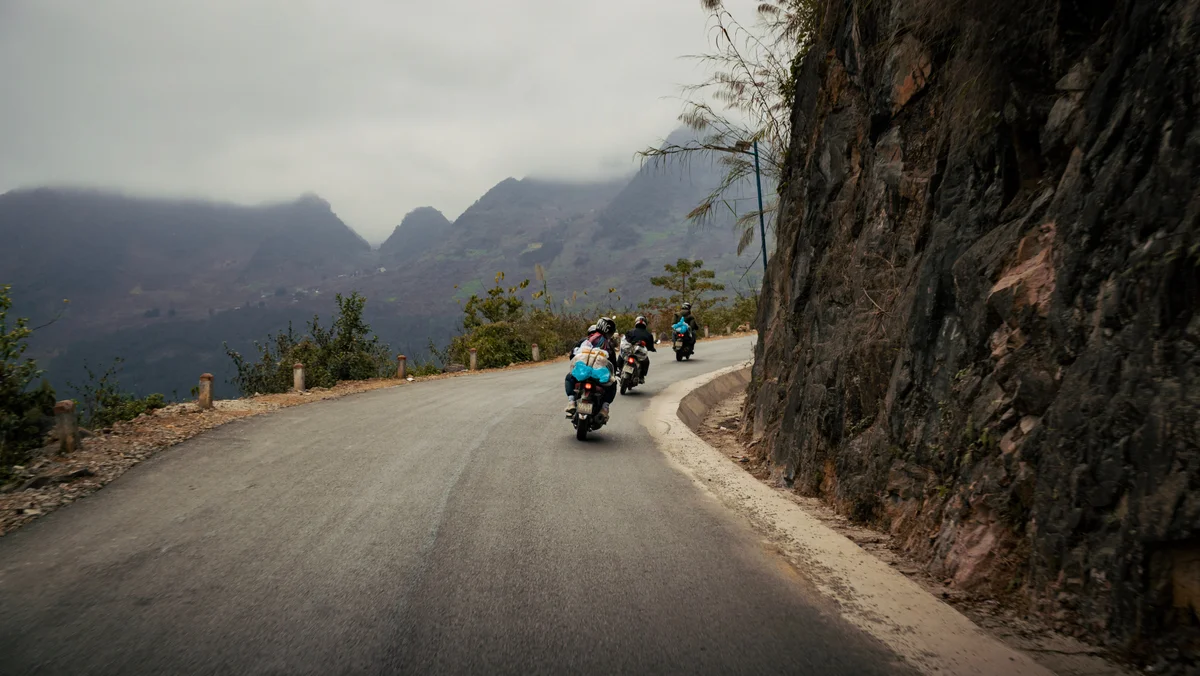 Day 2: Yen Minh – Ma Pi Leng -  Meo Vac (110 km)