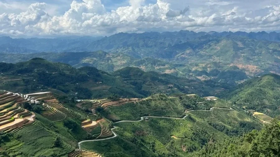 Day 1: Bac Sum Pass – Heaven’s Gate – Lung Tam Village – Yen Minh Town 