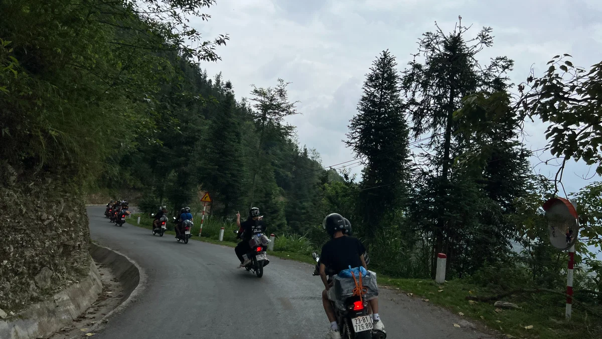 Day 5: Ban Gioc – Eye of God Mountain – Cao Bang City – Hanoi